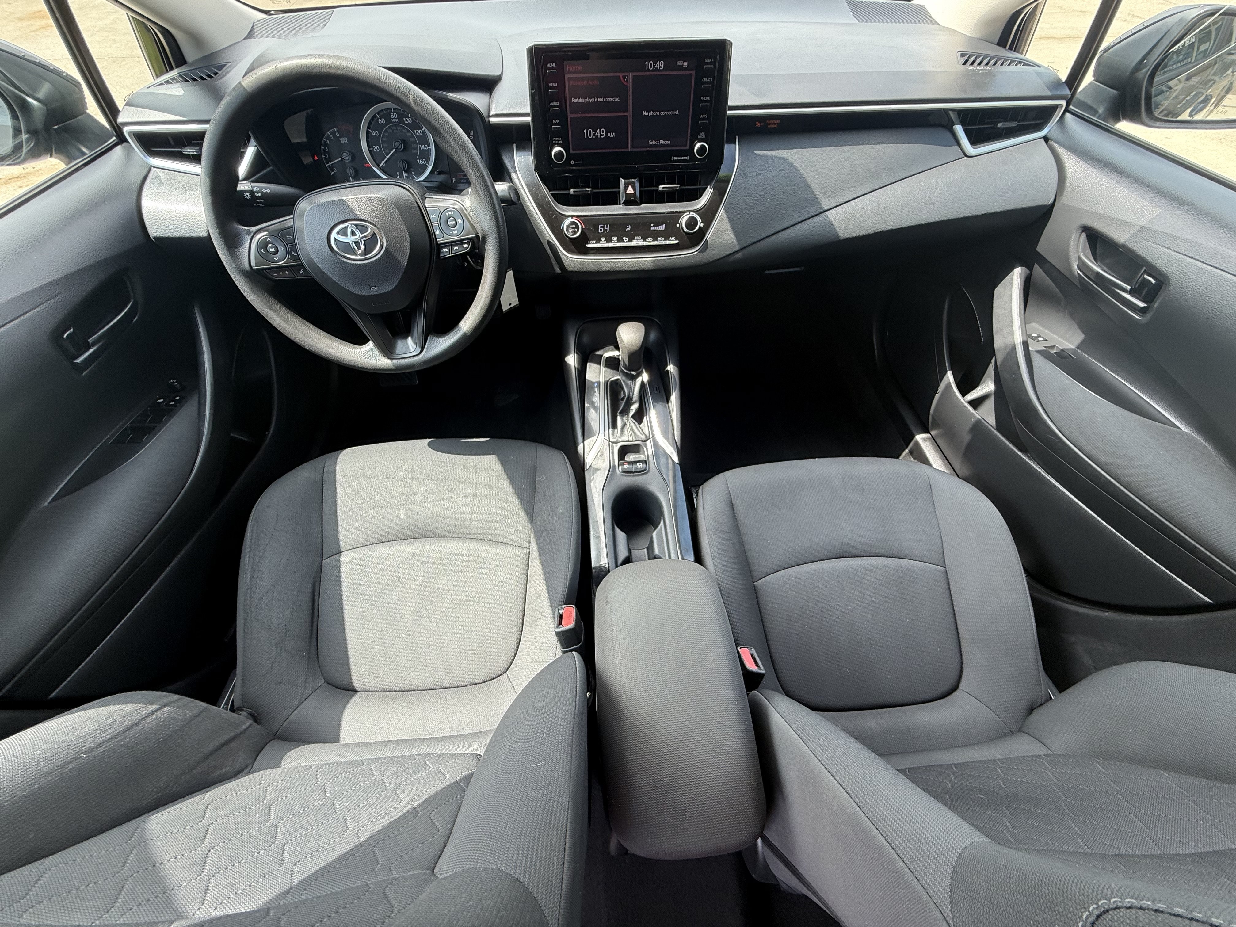 Used 2022 Toyota Corolla LE FWD image 11