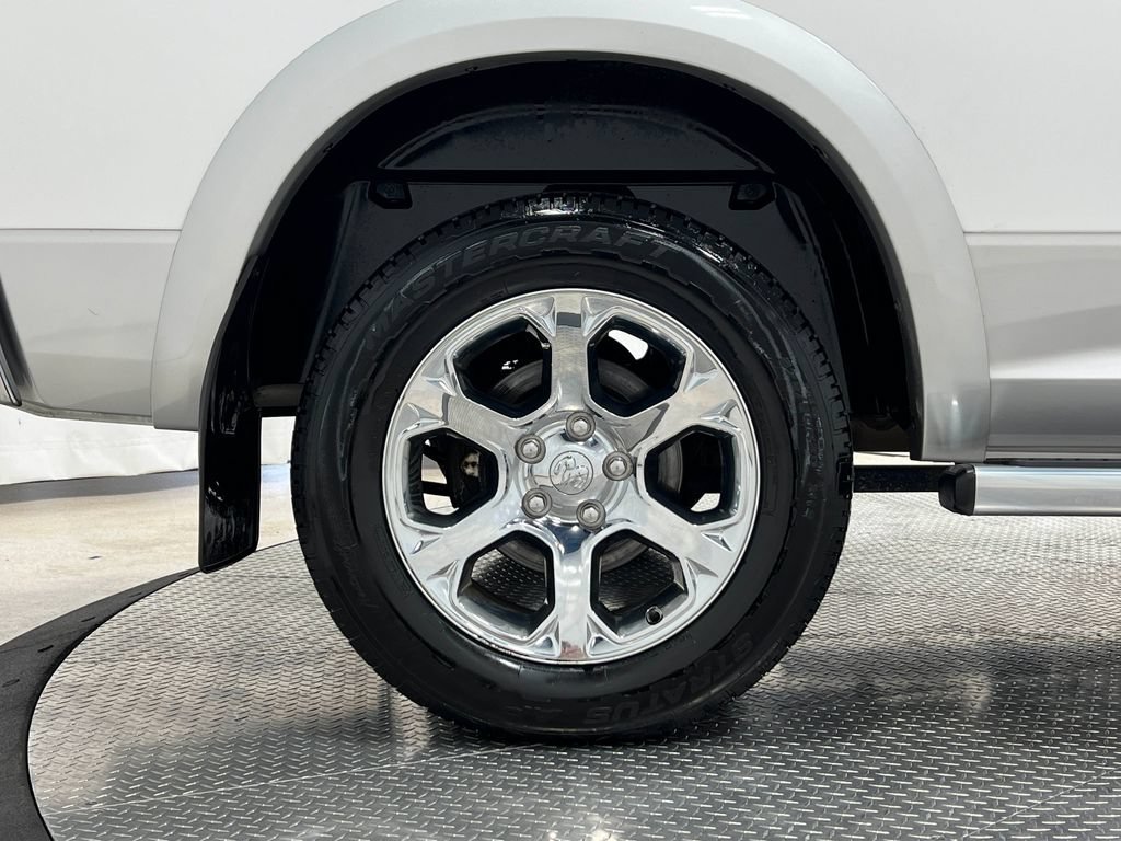 Used 2014 RAM 1500 Laramie w/ Convenience Group AWD/4WD image 38