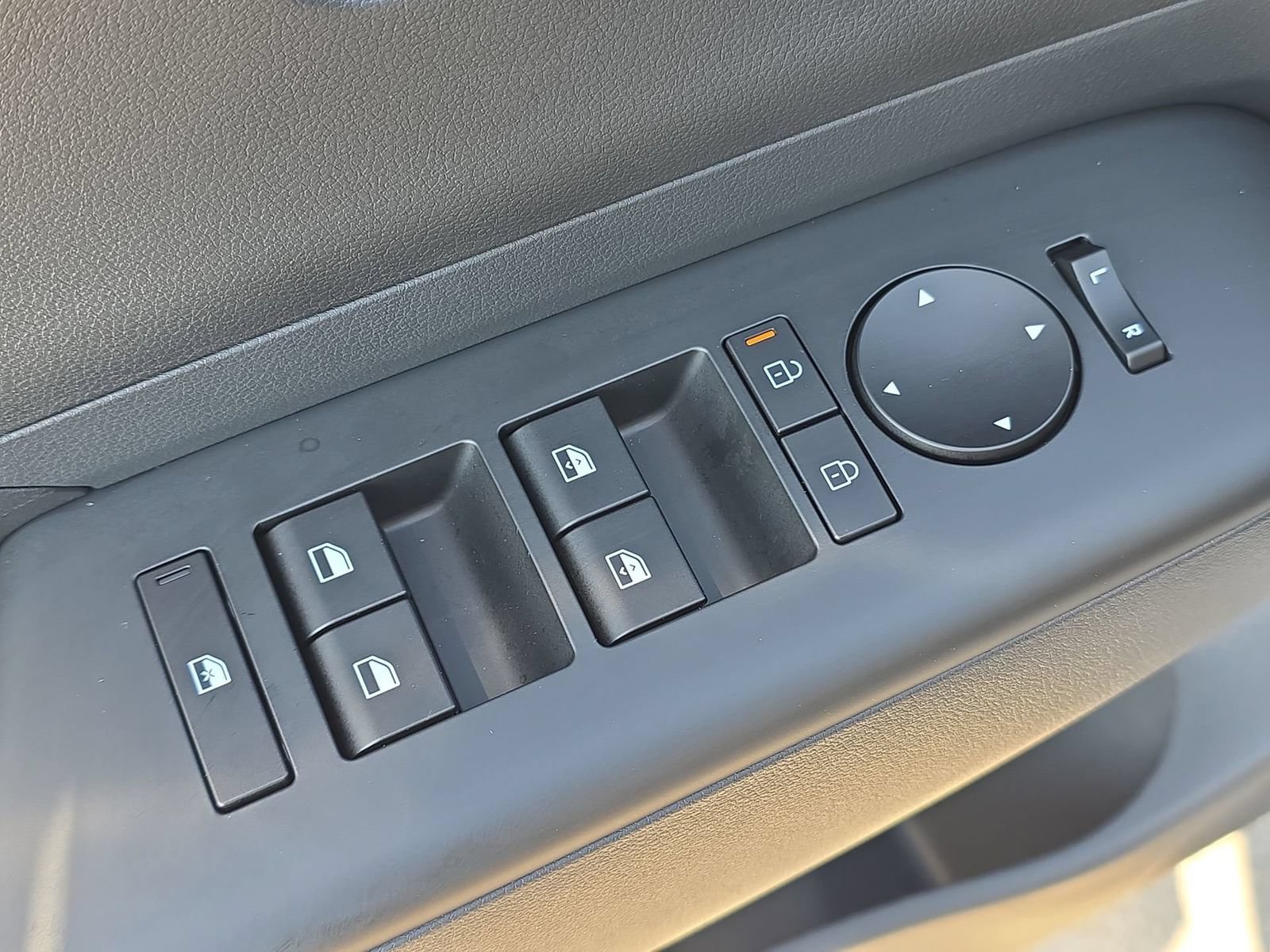 New 2026 Hyundai Kona SEL Sport AWD/4WD image 14