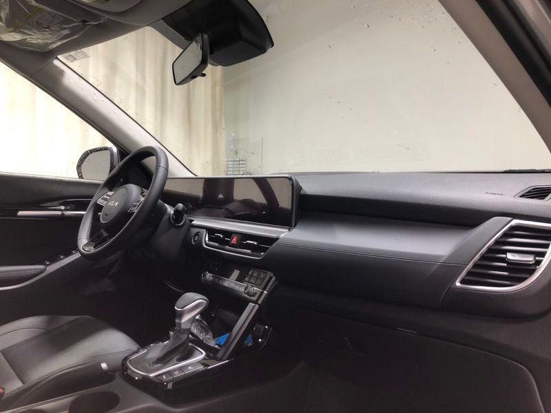 New 2026 Kia Seltos EX w/ EX Sunroof Package image 14