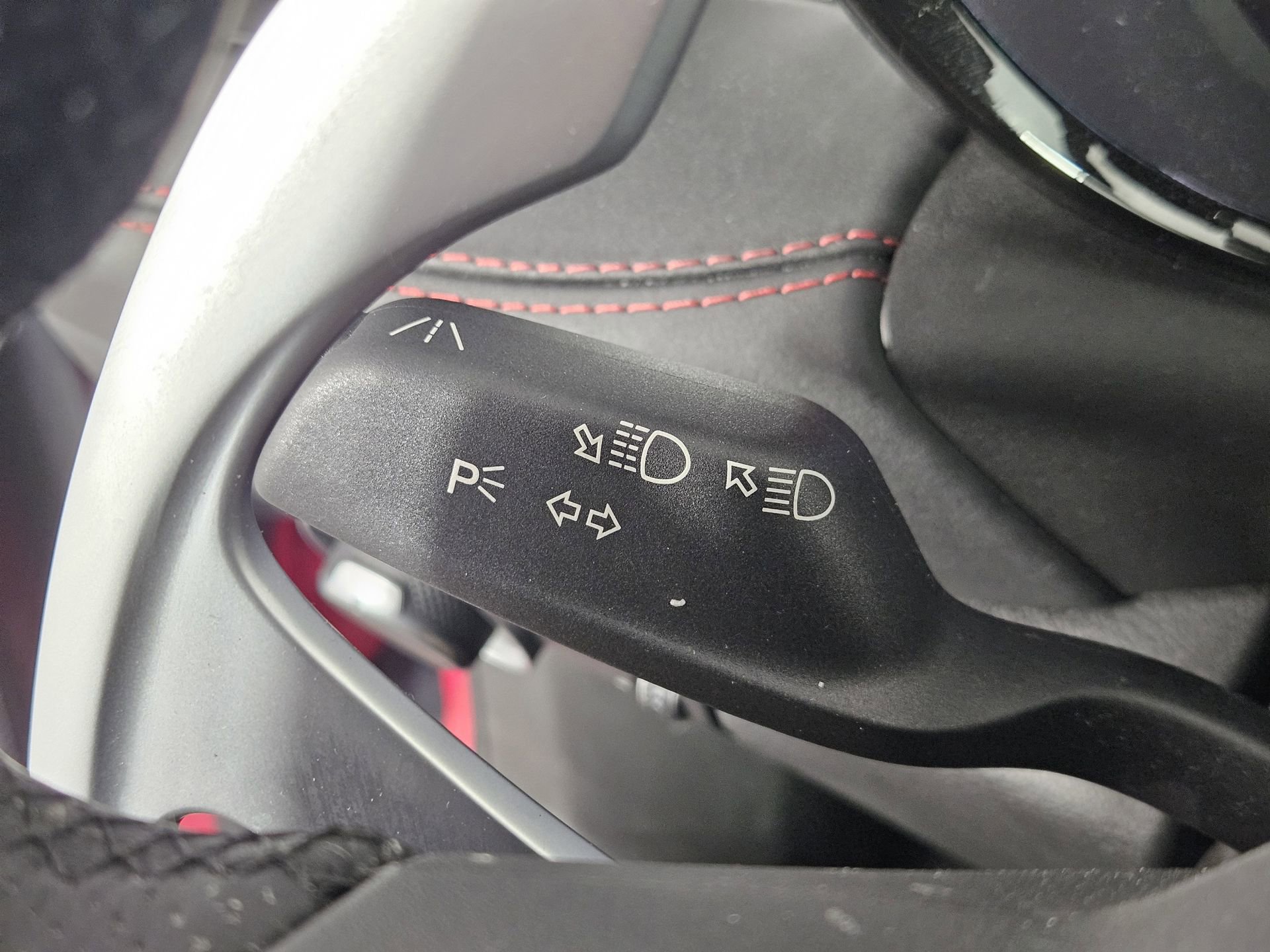 Used 2025 Alfa Romeo Tonale Tributo Italiano AWD/4WD image 27