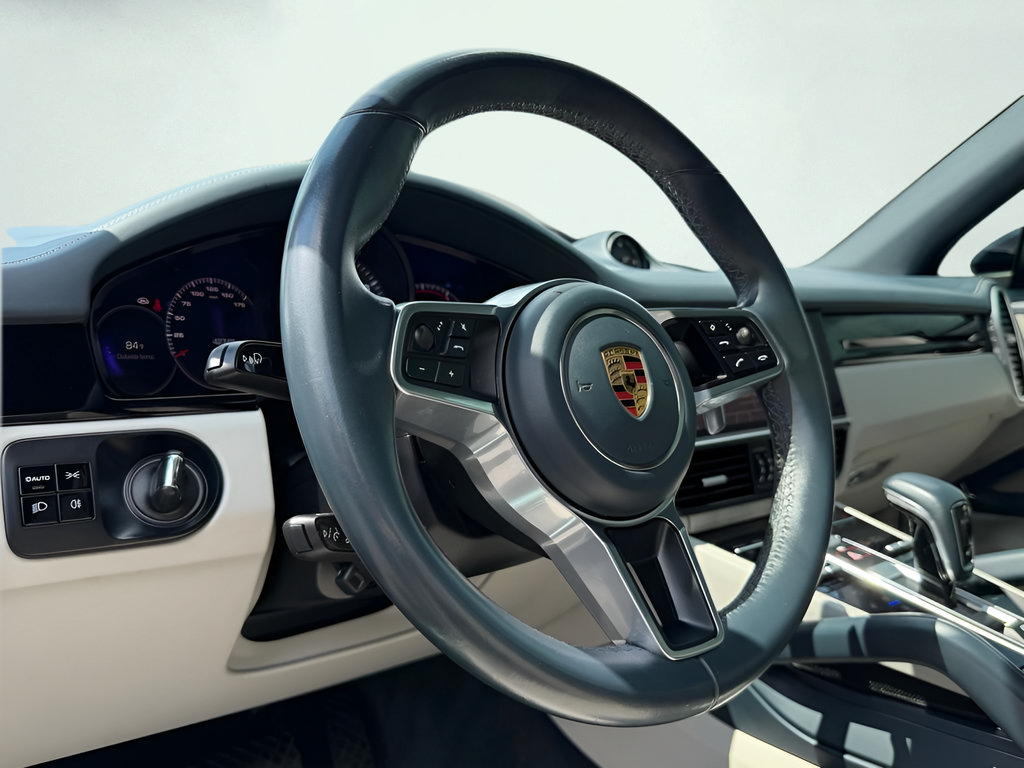 Used 2021 Porsche Cayenne AWD/4WD image 64