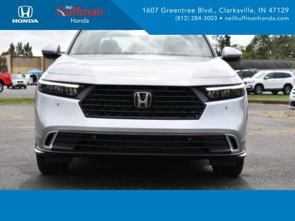 New 2025 Honda Accord Touring image 2