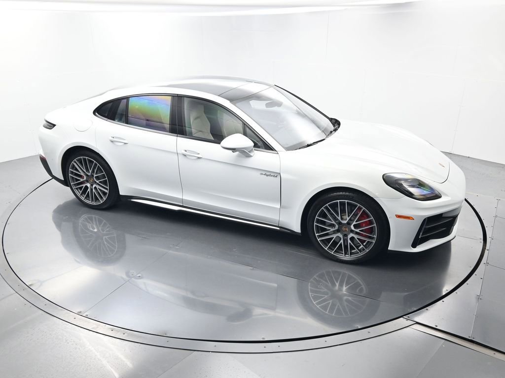 Certified 2025 Porsche Panamera 4S AWD/4WD image 43