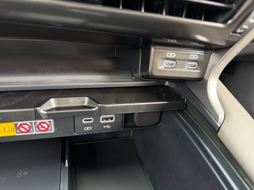 New 2026 Lexus RX 450h AWD image 20
