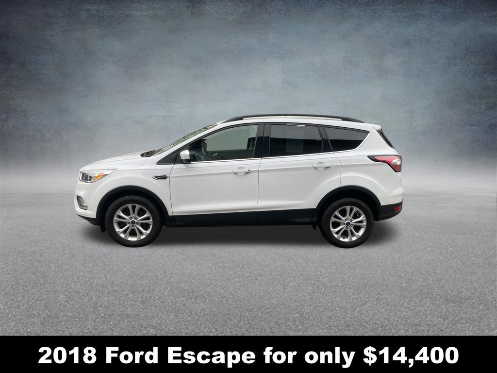 Used 2018 Ford Escape SE image 2