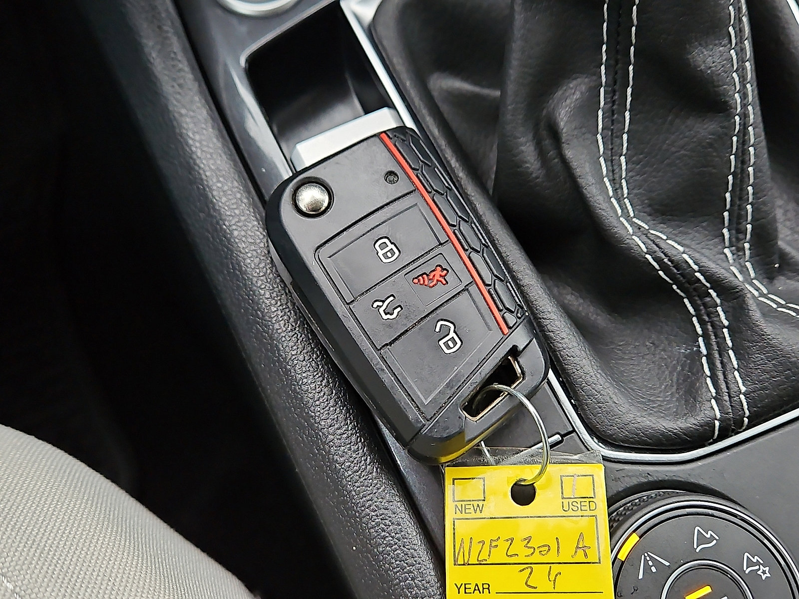 Certified 2024 Volkswagen Tiguan S image 19