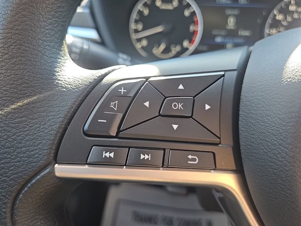 New 2025 Nissan Altima 2.5 SV w/ SV Special Edition Package FWD image 18