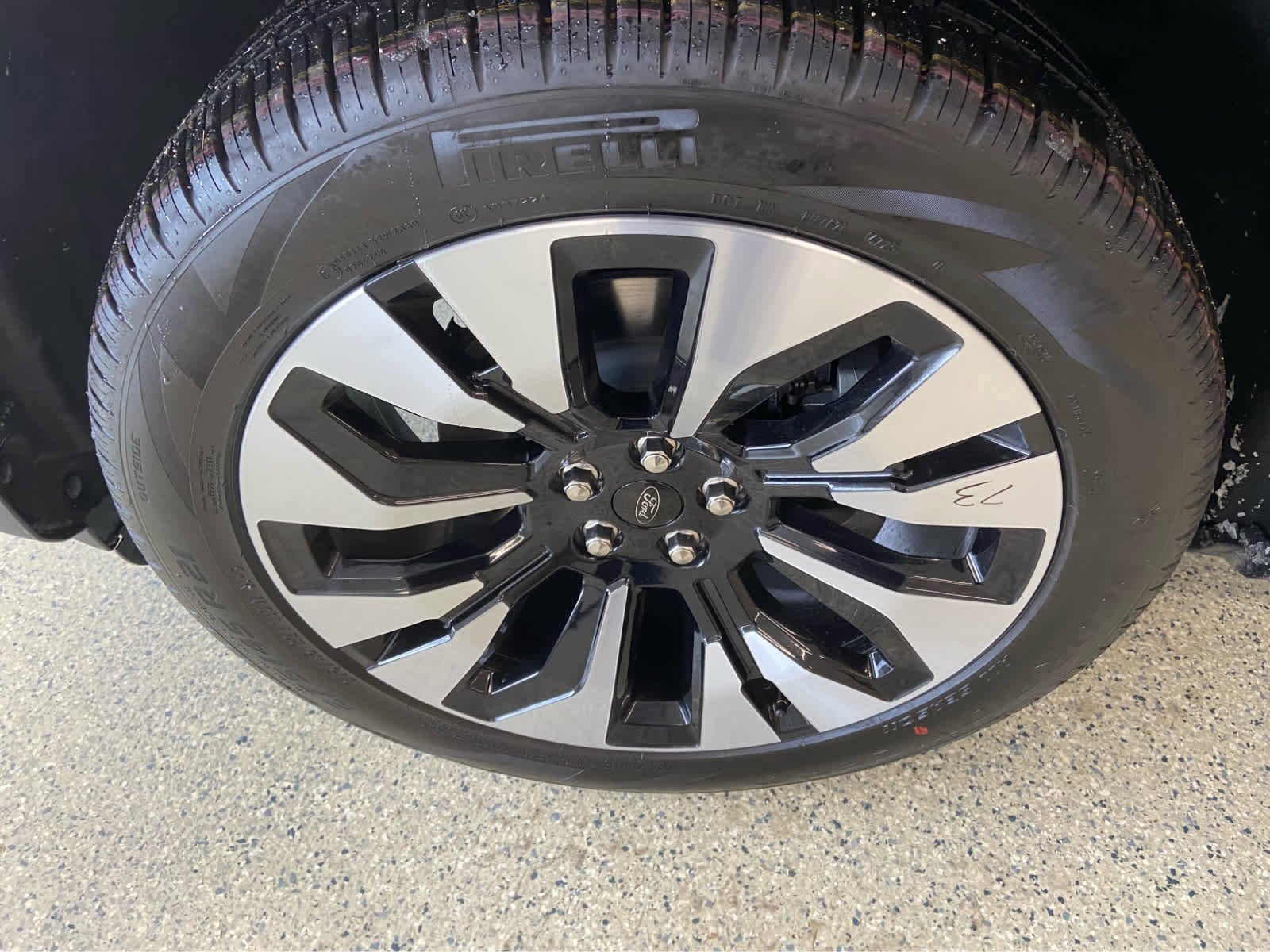 New 2026 Ford Explorer Platinum image 12