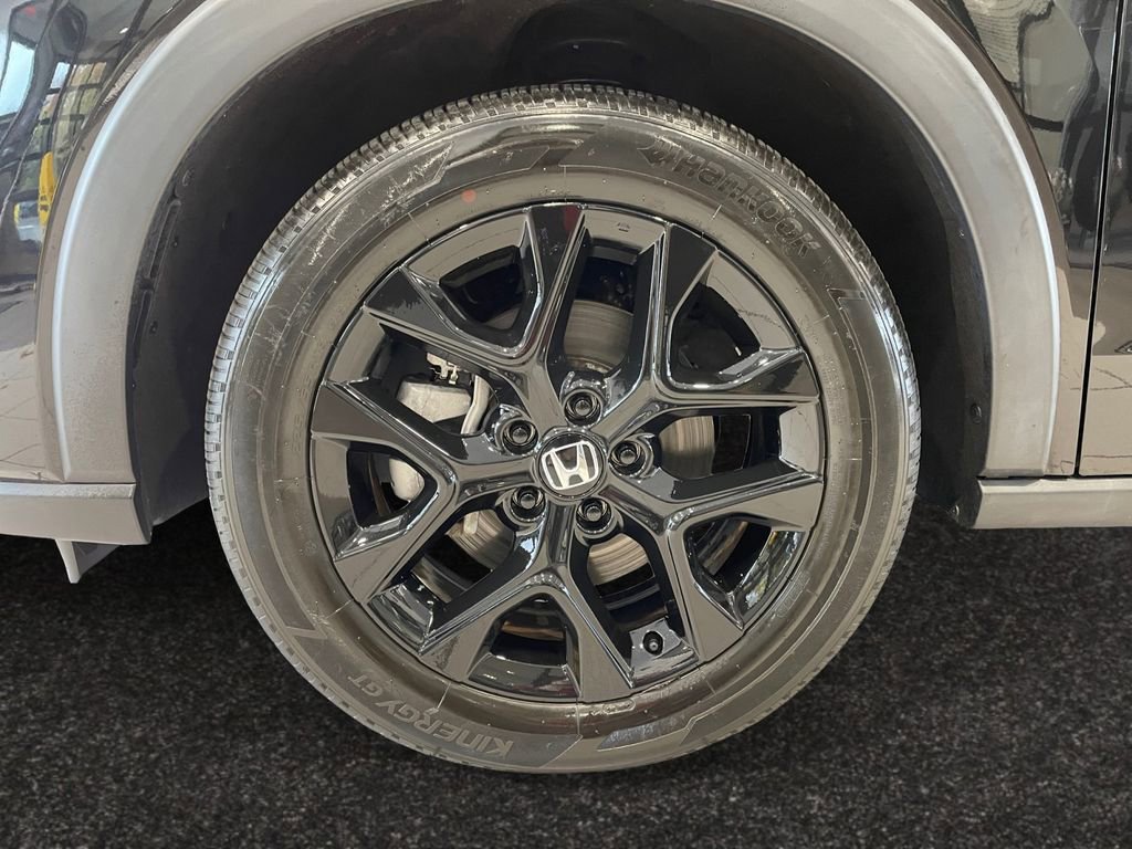 Used 2023 Honda HR-V Sport image 14