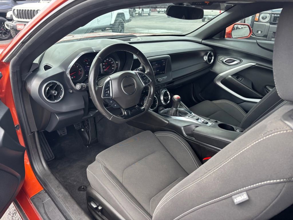 Used 2023 Chevrolet Camaro LT image 7