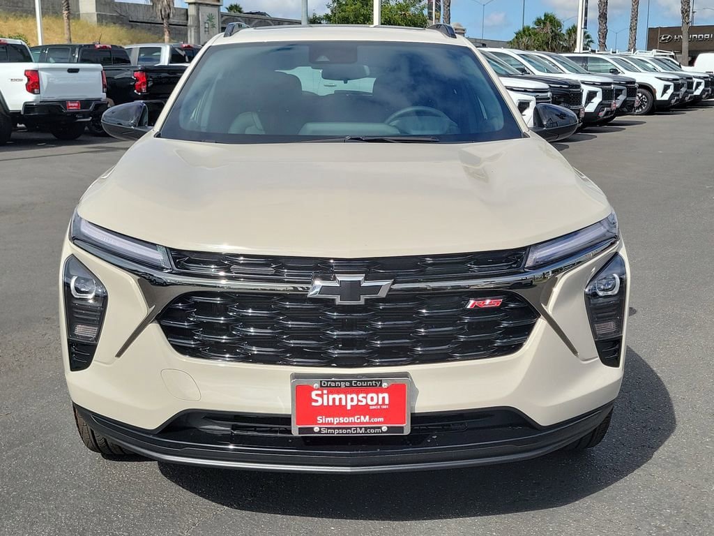New 2026 Chevrolet Trax RS w/ Sunroof Package FWD image 23