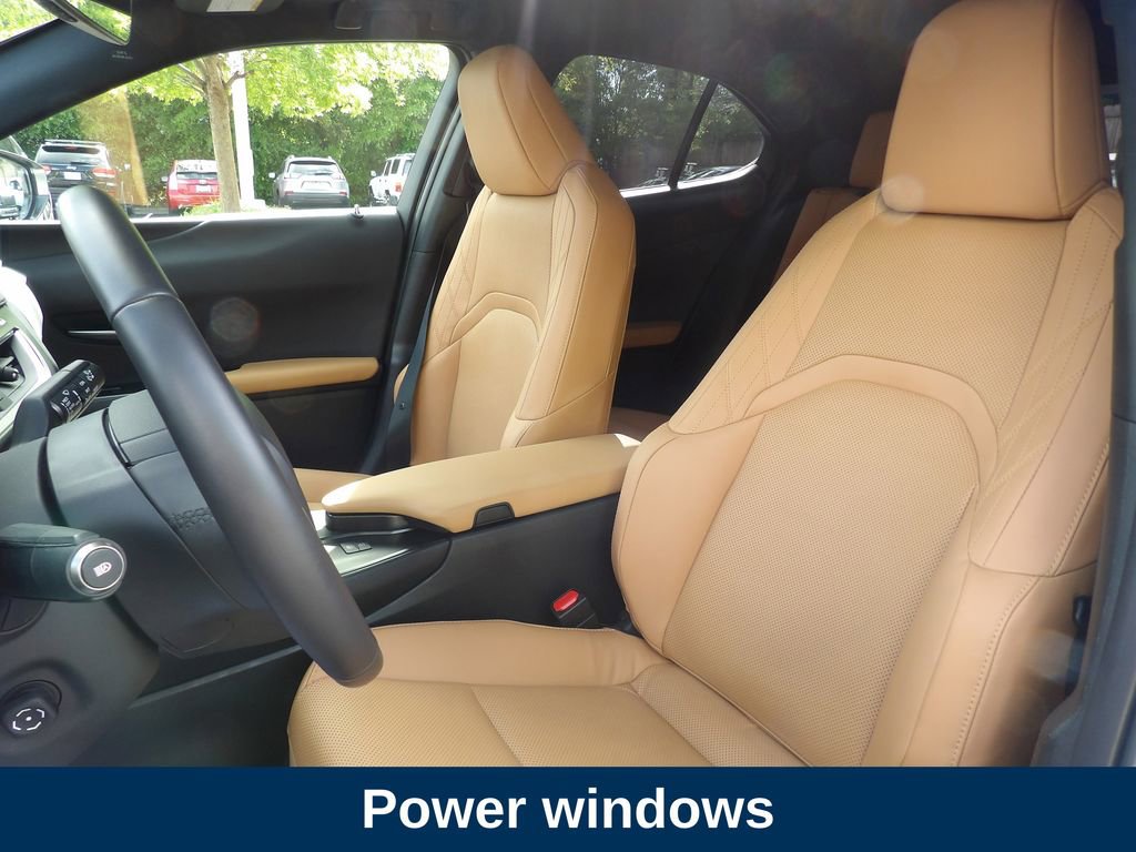 Used 2025 Lexus UX 300h AWD w/ Accessory Package (Z1) image 11