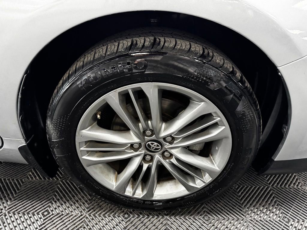 Used 2017 Toyota Camry SE FWD image 18