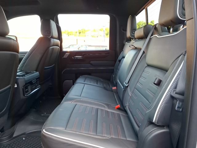 Used 2026 GMC Sierra 2500 AT4X AWD/4WD image 29