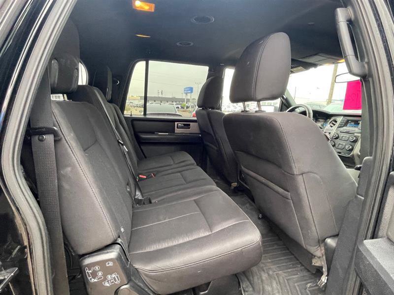 Used 2017 Ford Expedition EL XLT image 28