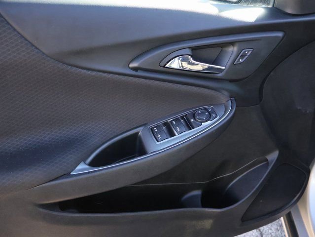 Used 2021 Chevrolet Malibu LT image 22