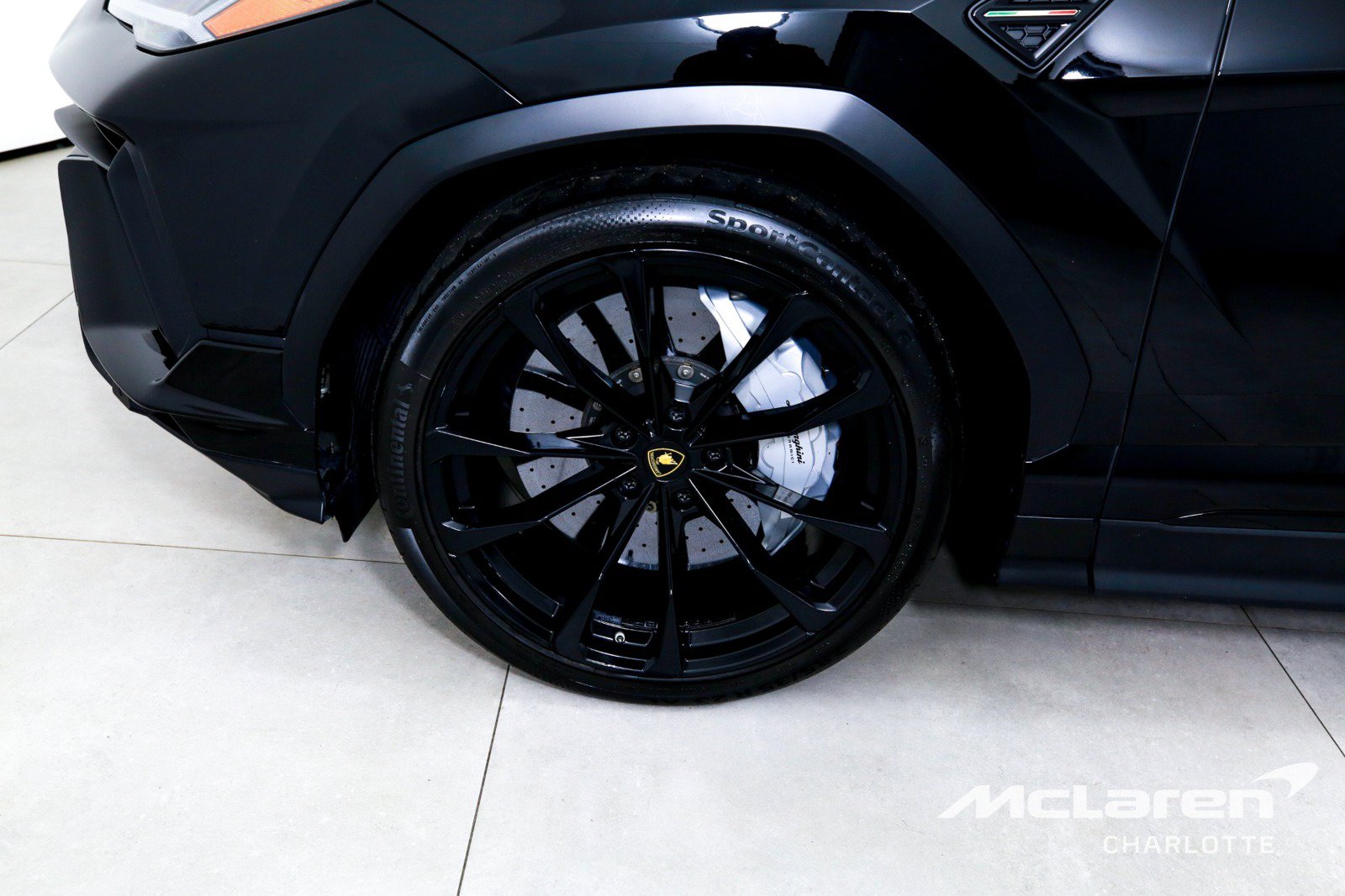 Used 2024 Lamborghini Urus S AWD/4WD image 38