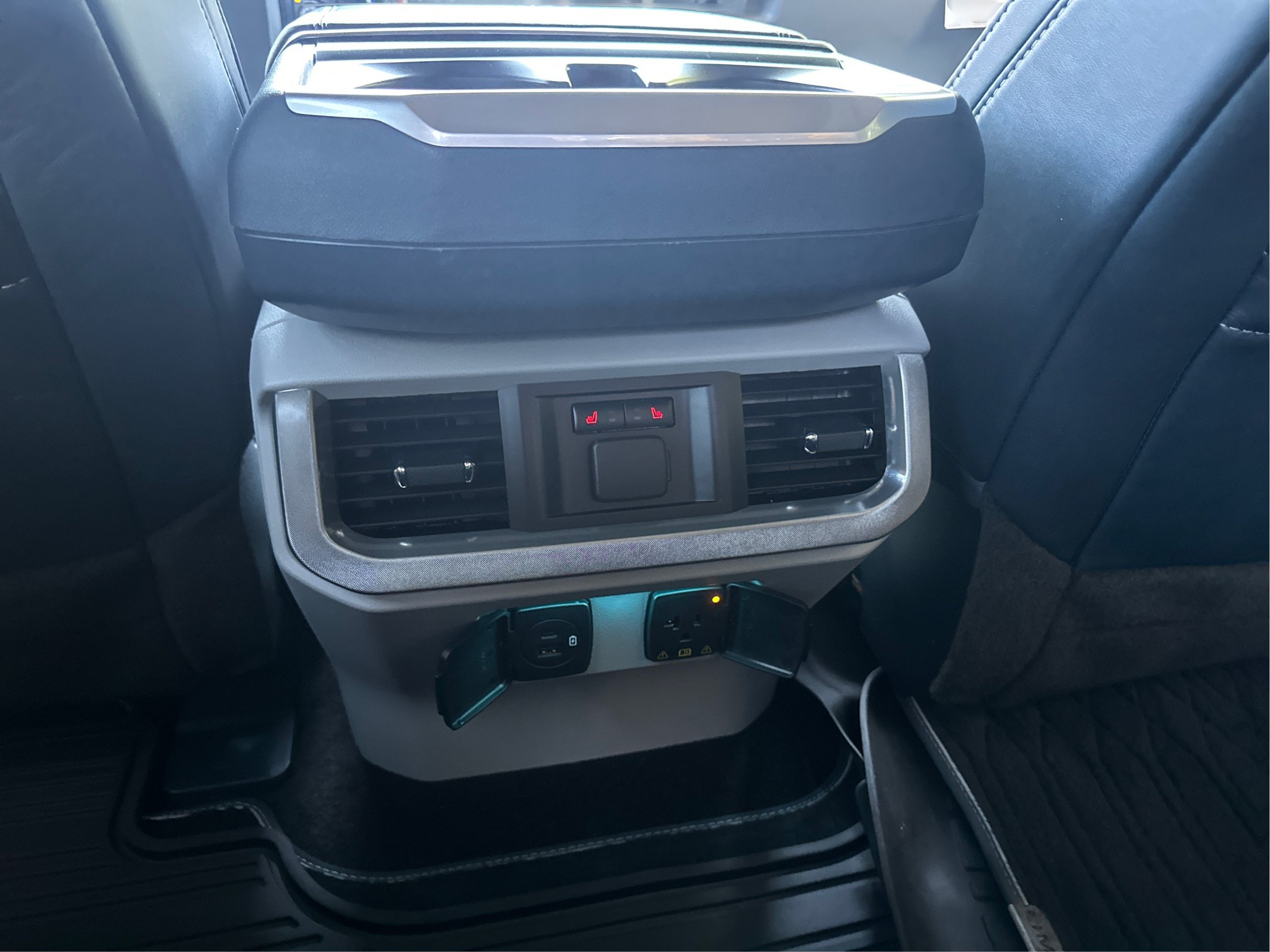 Used 2023 Ford F150 Limited AWD/4WD image 18