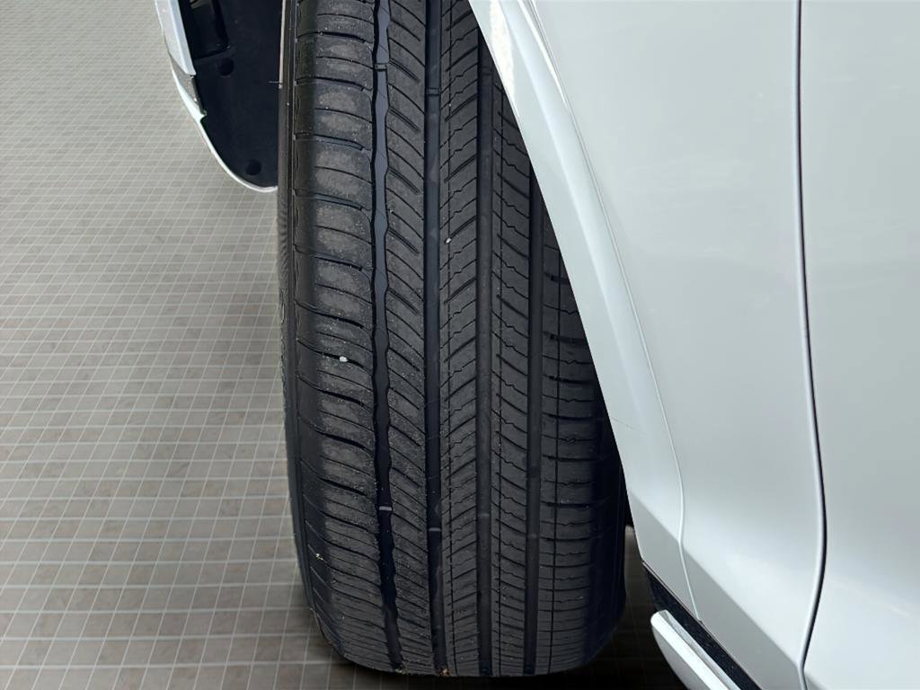 Used 2026 Genesis GV70 2.5T AWD/4WD image 44