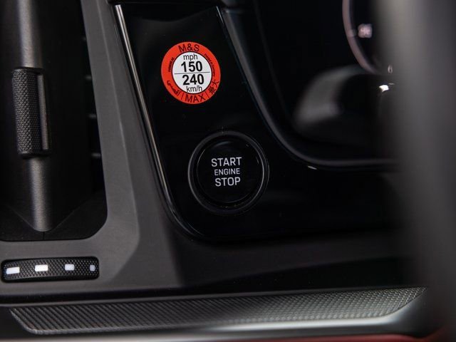 Certified 2025 Porsche Cayenne Coupe image 43