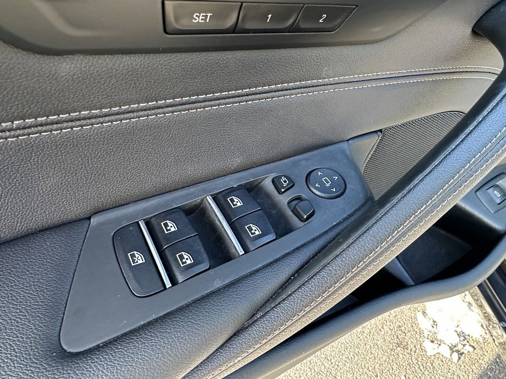 Used 2021 BMW 530i xDrive w/ Convenience Package image 22