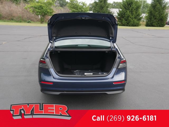 New 2025 Honda Accord SE image 16