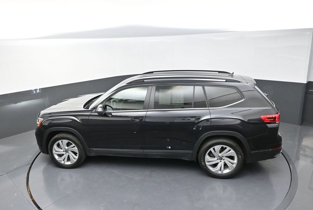 Used 2023 Volkswagen Atlas SE image 16