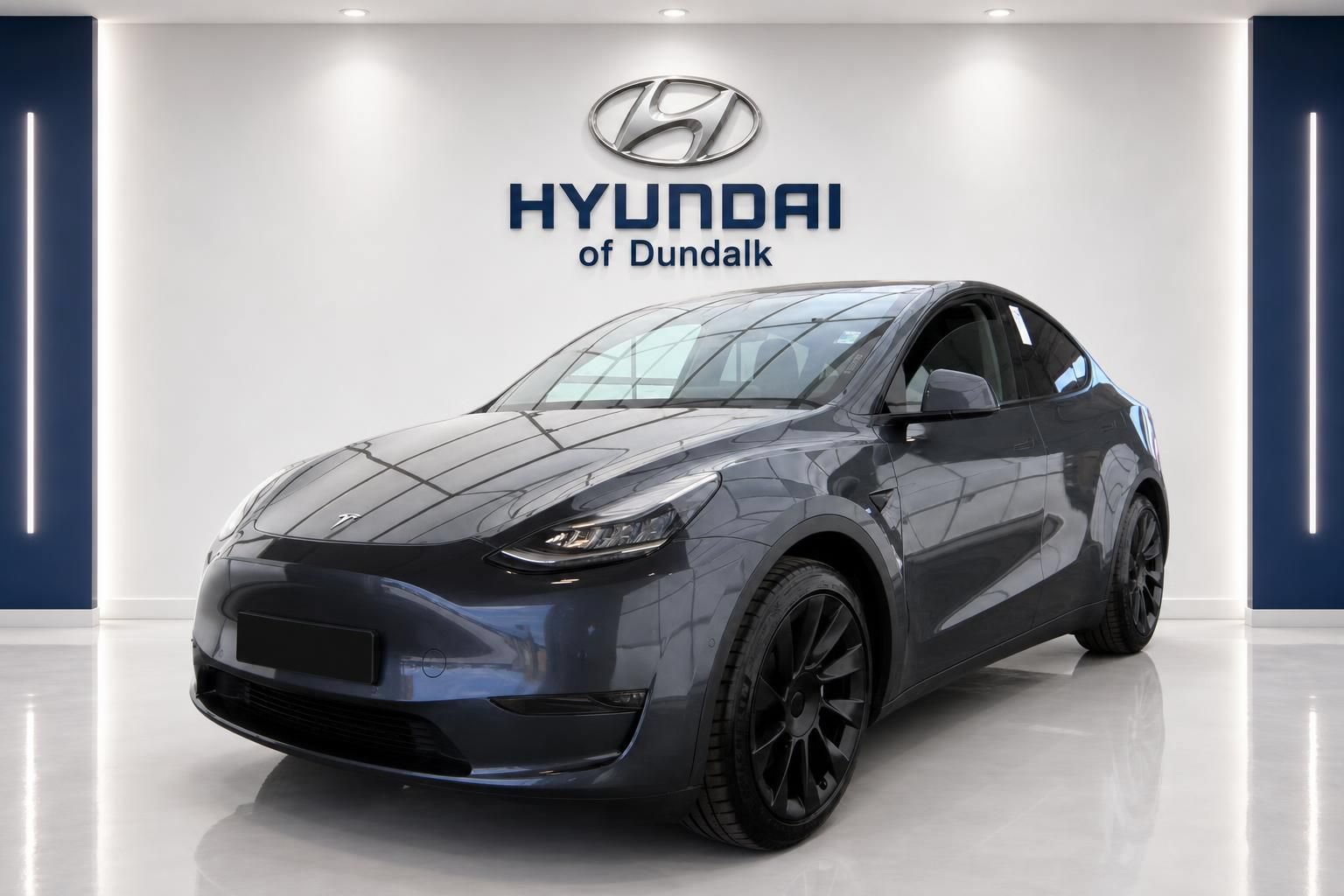 Used 2020 Tesla Model Y Long Range AWD/4WD image 3