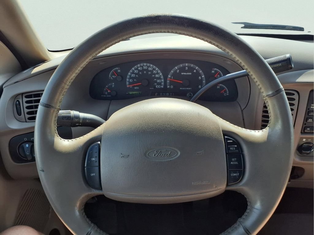 Used 2002 Ford F150 2WD SuperCab image 13