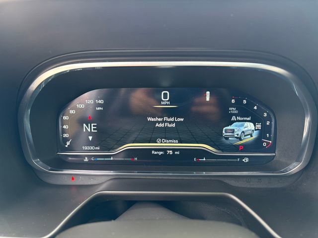 Used 2024 GMC Yukon AT4 image 19