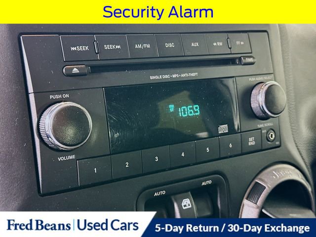 Used 2018 Jeep Wrangler Sport image 15