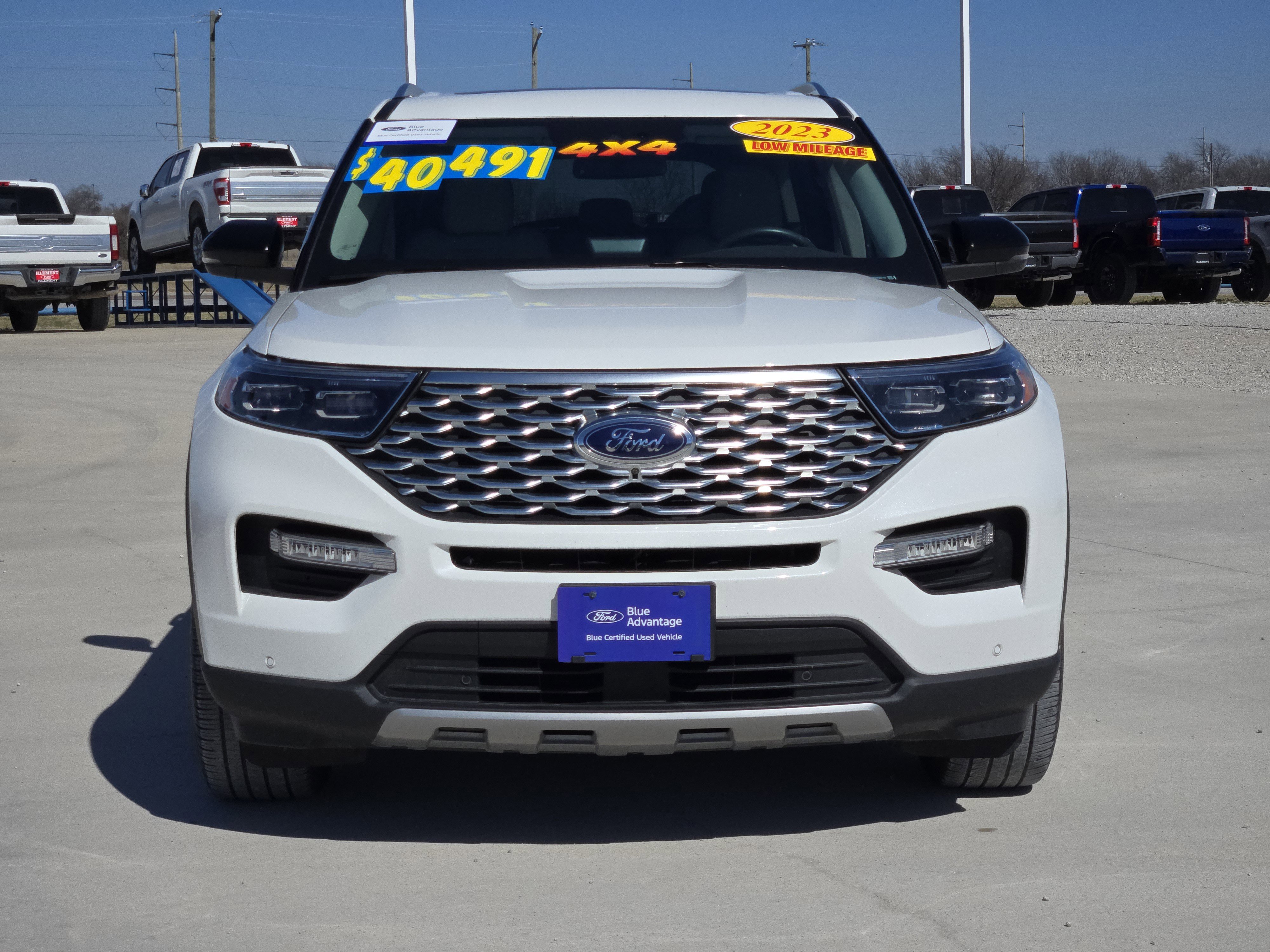 Certified 2023 Ford Explorer Platinum w/ Technology Package AWD/4WD image 2