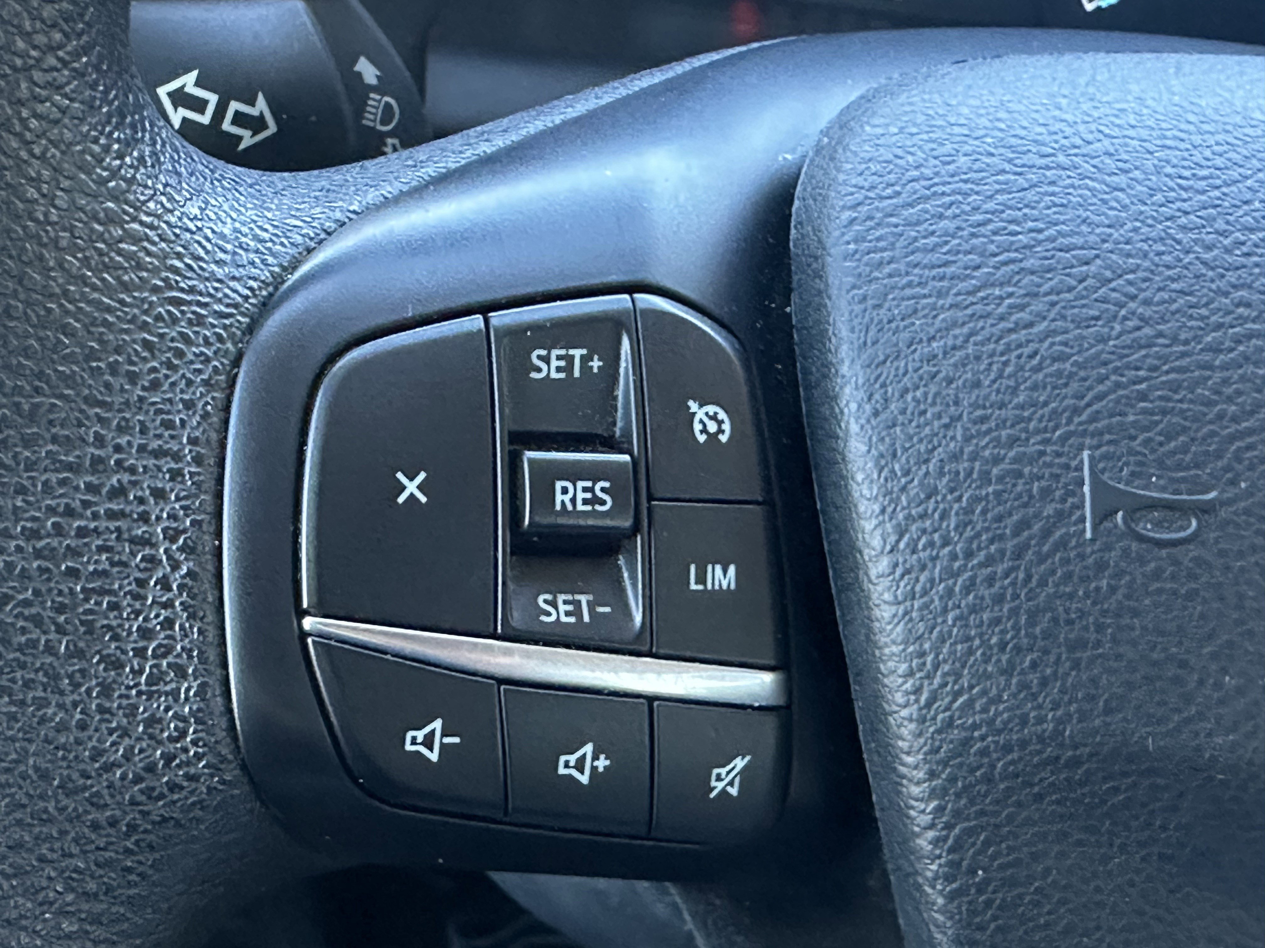 Used 2024 Ford Transit 350 XL image 26