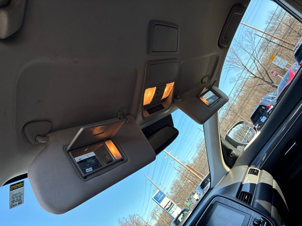 Used 2020 Mitsubishi Outlander SEL image 41