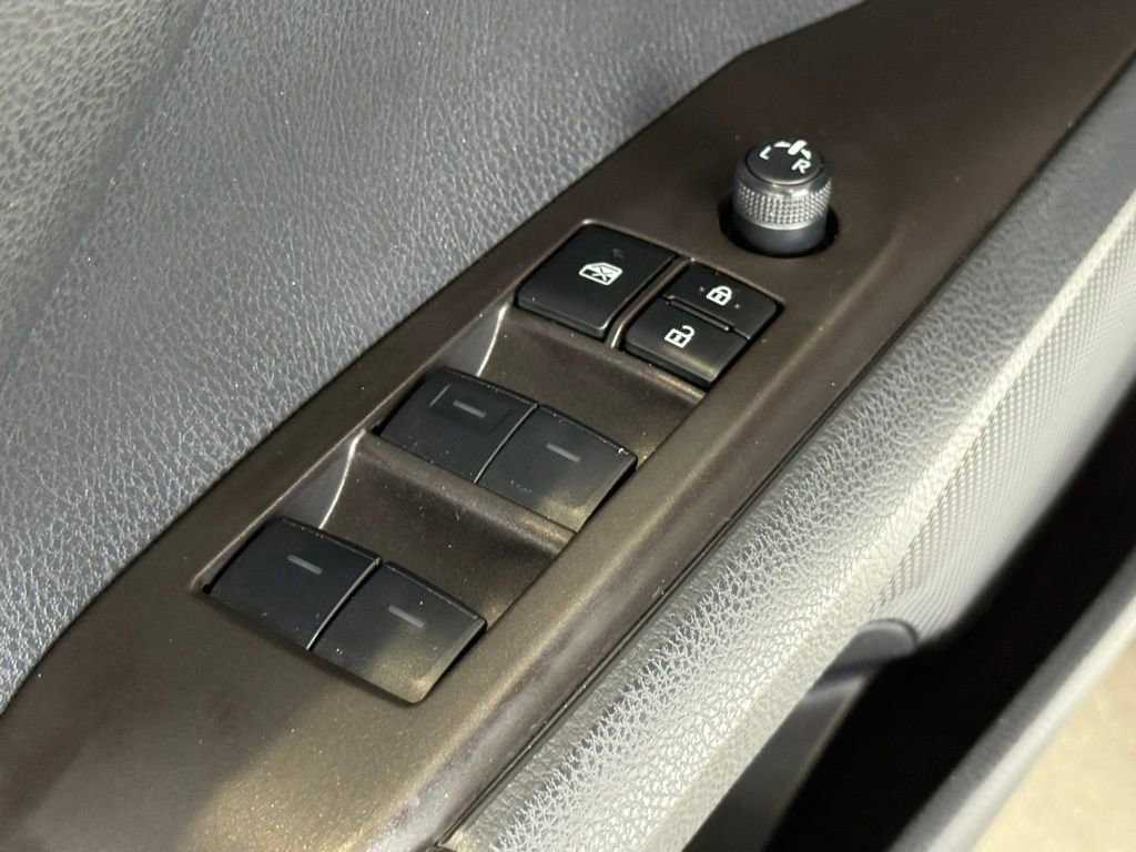 Certified 2024 Toyota Camry SE w/ Convenience Package image 19