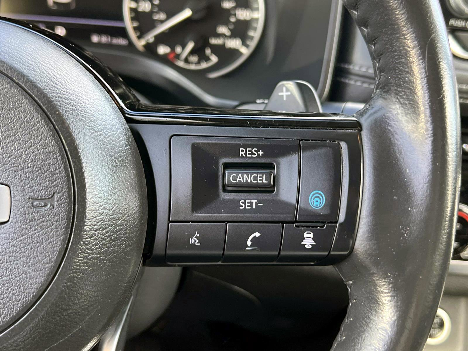 Used 2021 Nissan Rogue SL AWD/4WD image 23