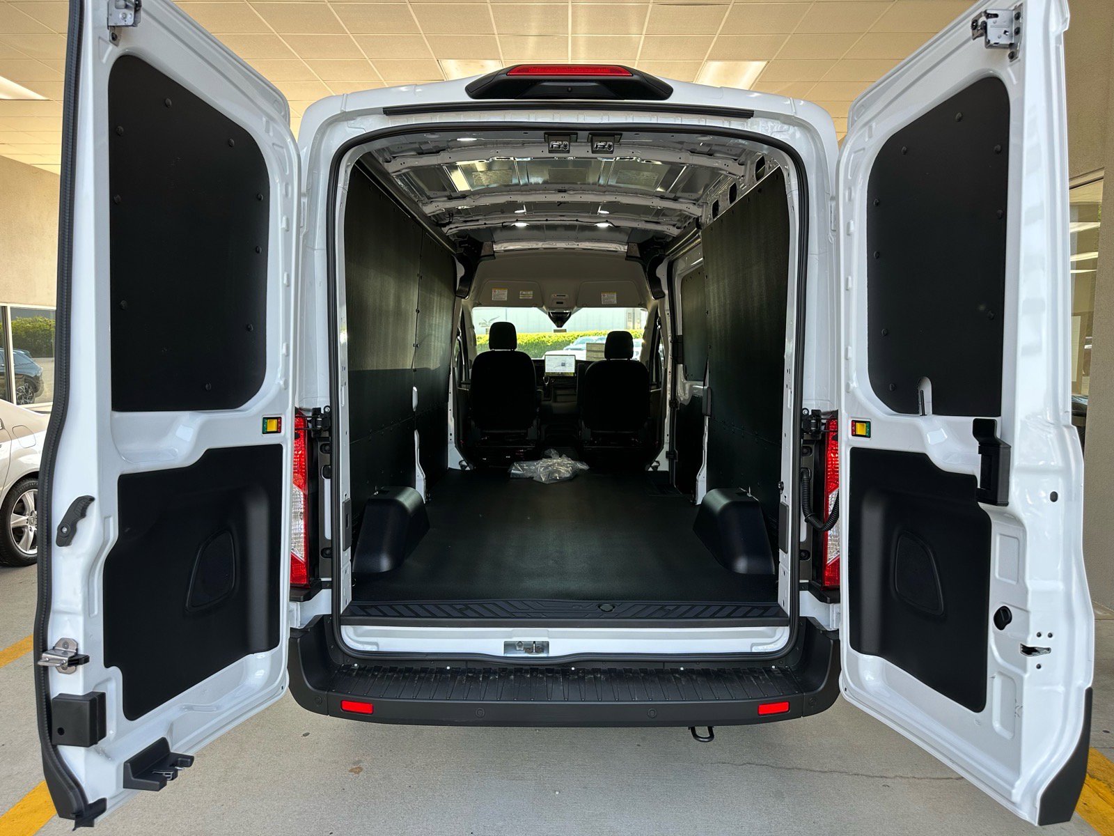 New 2026 Ford Transit 250 148 Medium Roof image 11