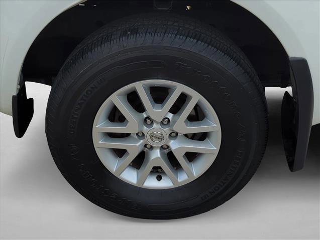 Used 2020 Nissan Frontier SV RWD image 6