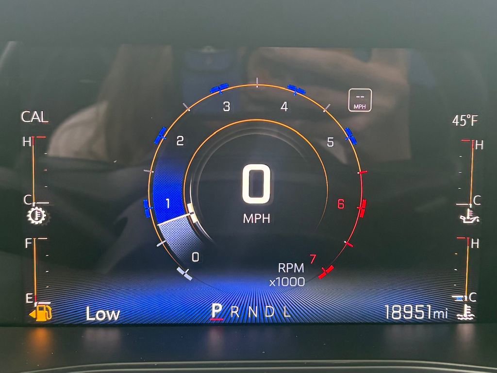 Used 2023 Chevrolet Colorado W/T image 5