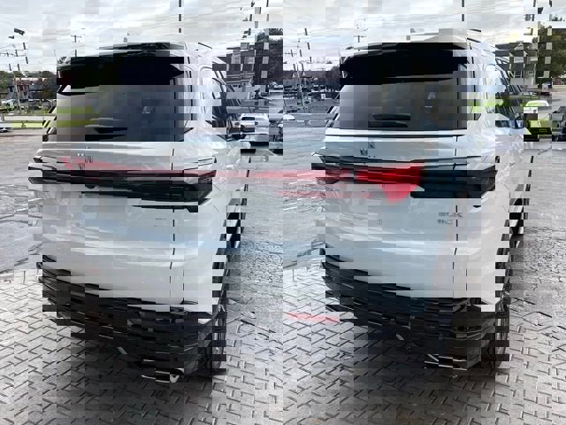 New 2026 Buick Enclave Sport Touring w/ Super Cruise Package image 9