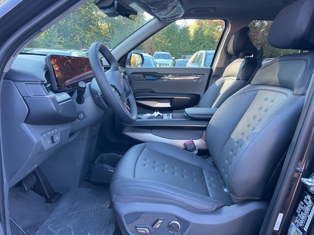 New 2026 Kia EV9 Wind image 8