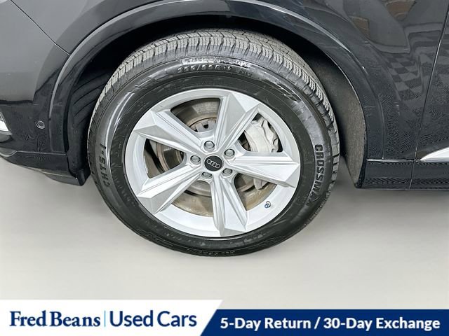 Used 2023 Audi Q7 2.0T Premium w/ Convenience Package image 33