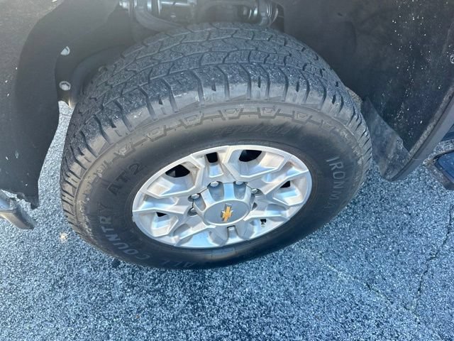 Used 2023 Chevrolet Silverado 2500 LTZ AWD/4WD image 11
