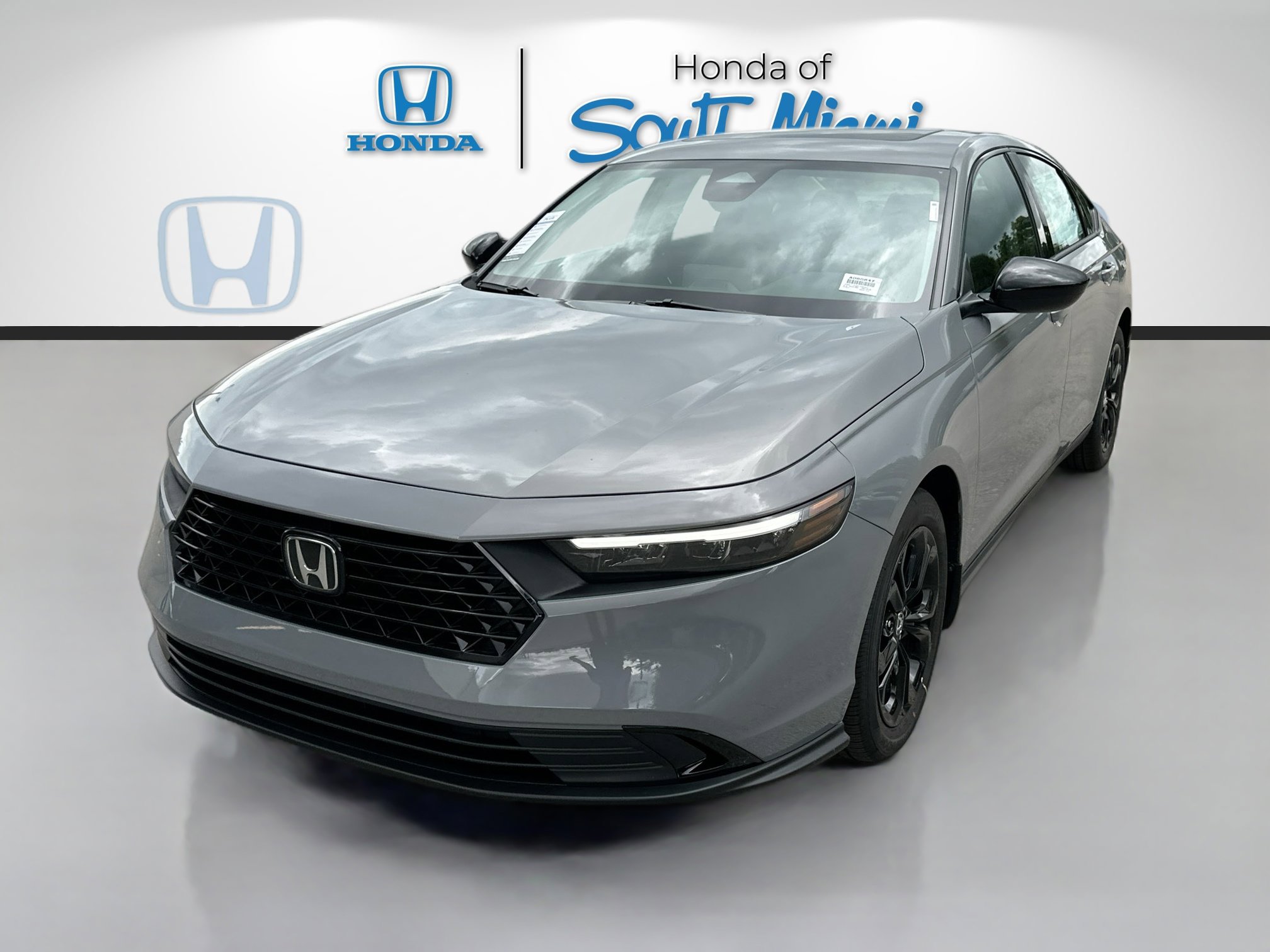 New 2025 Honda Accord SE image 3