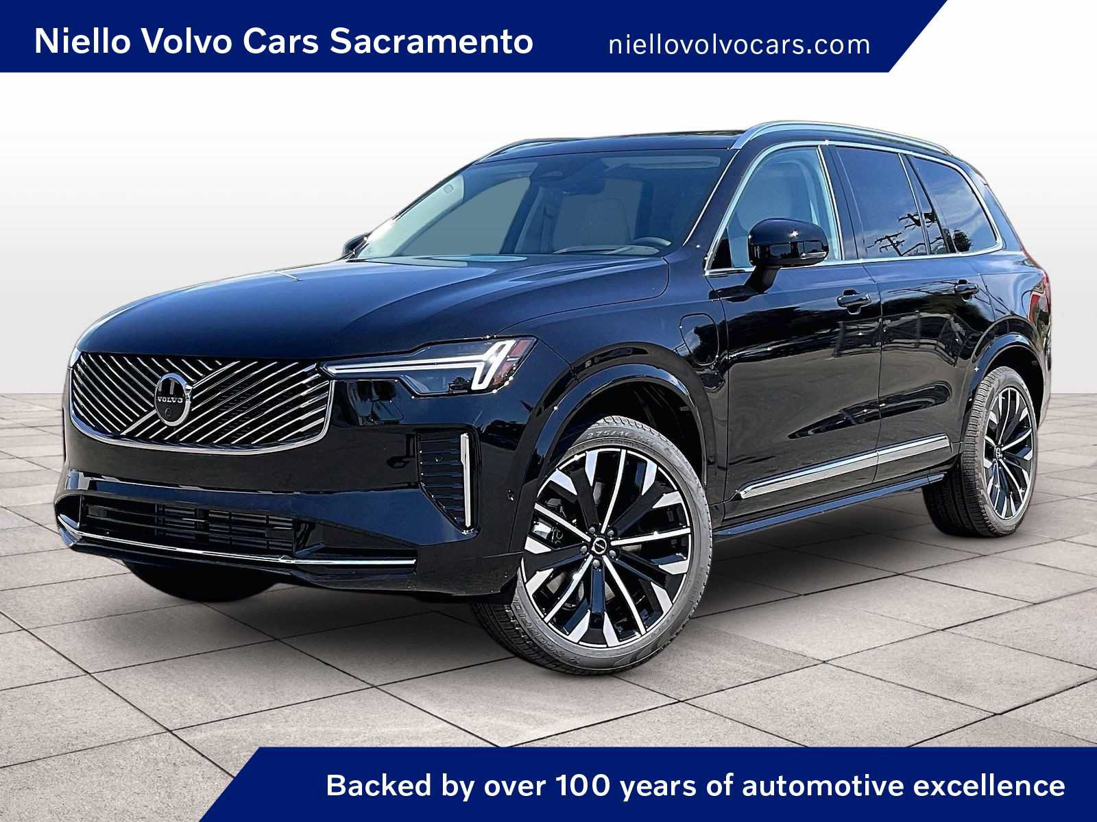 New 2026 Volvo XC90 T8 Ultra w/ Protection Package Premier