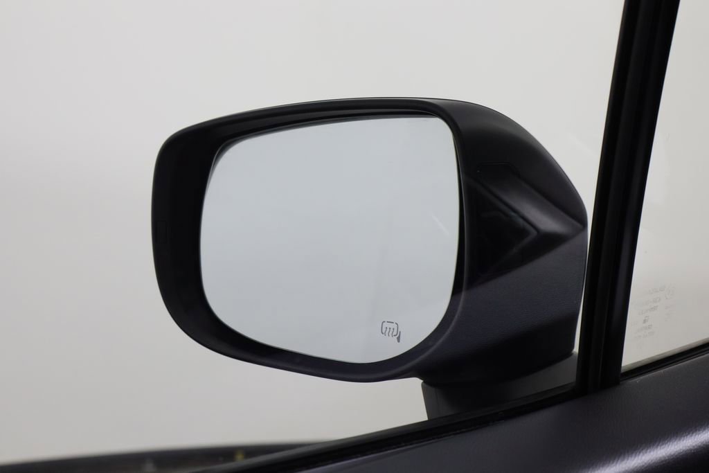 Used 2023 Subaru Forester Premium image 40