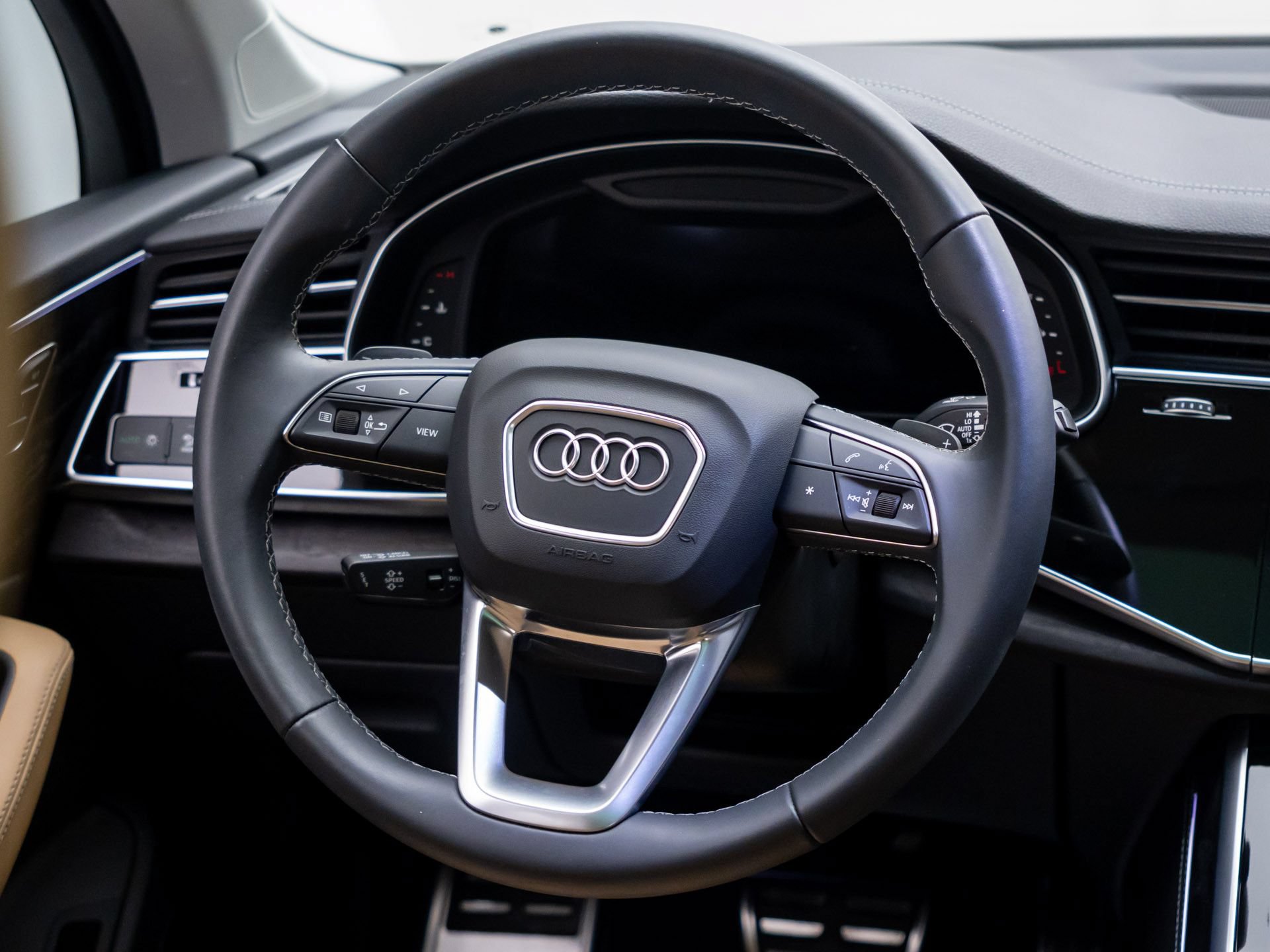 Used 2025 Audi Q7 2.0T Premium Plus AWD/4WD image 10