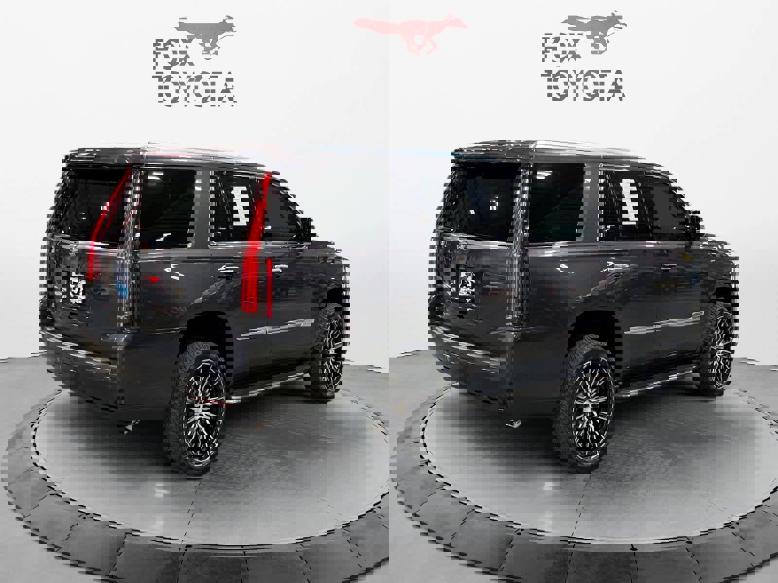 Used 2017 Cadillac Escalade Luxury image 6