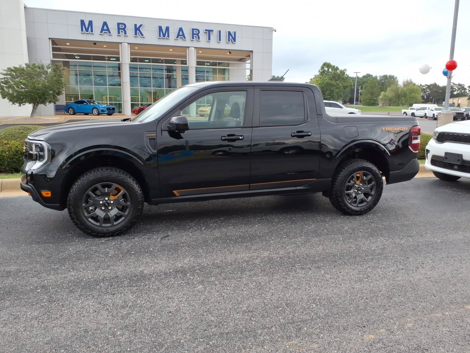 Used 2025 Ford Maverick Tremor AWD/4WD image 3
